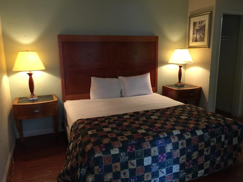 M Motel El Monte Los Angeles Eksteriør billede